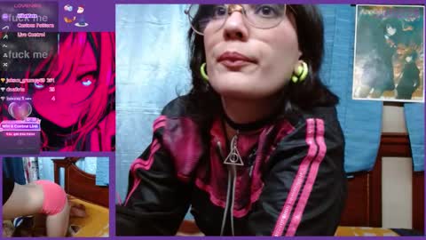 Mila-Lunala online show from February 24, 2025, 3:55 am