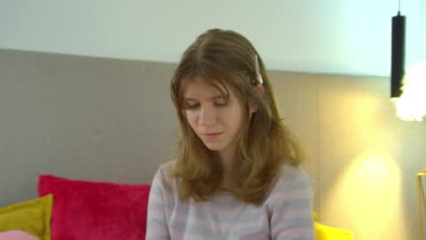 Mila online show from March 29, 2026, 6:35 am