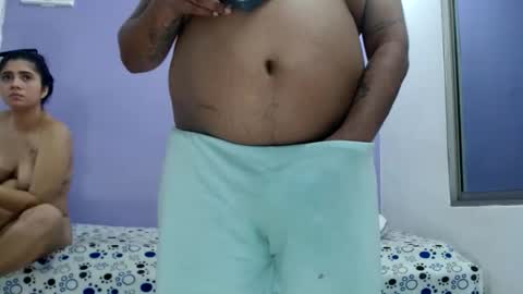 milan and sofia online show from December 15, 2025, 2:49 am