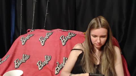 Snapshot of milana696969 chatting on April 16, 2026, 3:46 pm MilAna online show from April 16, 2026, 3:46 pm