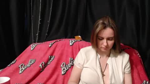 Snapshot of milana696969 chatting on May 13, 2026, 3:53 pm MilAna online show from May 13, 2026, 3:53 pm