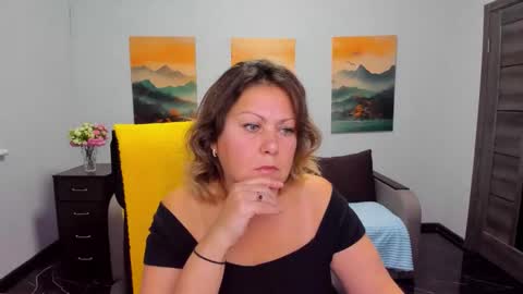 Snapshot of milana_blake chatting on October 1, 2025, 12:44 pm Milana online show from October 1, 2025, 12:44 pm