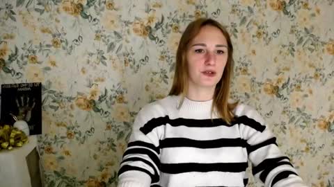 Snapshot of milana_cutie_ chatting on October 8, 2025, 5:49 am Milana online show from October 8, 2025, 5:49 am