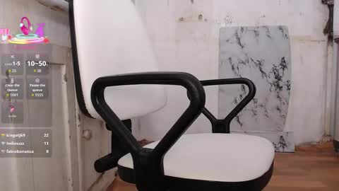 Snapshot of milana_sexwife chatting on October 16, 2025, 2:29 pm Dan and Milana online show from October 16, 2025, 2:29 pm