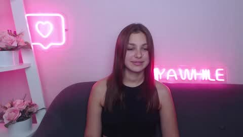 milanaangelas online show from December 7, 2024, 2:24 pm