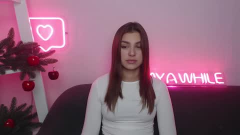 milanaangelas online show from December 14, 2024, 5:51 am