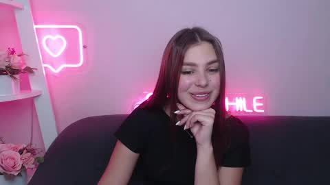milanaangelas online show from February 28, 2025, 10:52 am