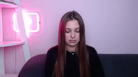 milanaangelas online show from March 23, 2026, 8:35 pm