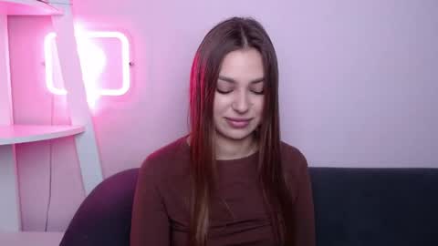 milanaangelas online show from March 29, 2026, 4:56 am