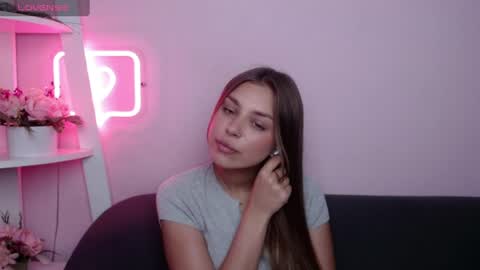 Snapshot of milanaangelas chatting on June 27, 2026, 4:50 am milanaangelas online show from June 27, 2026, 4:50 am