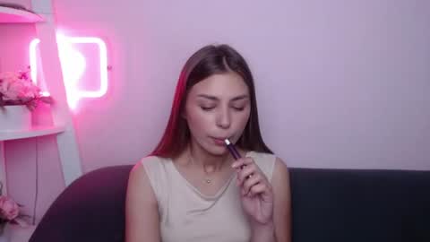 Snapshot of milanaangelas chatting on June 29, 2026, 4:52 am milanaangelas online show from June 29, 2026, 4:52 am