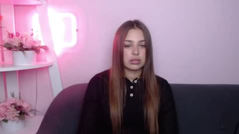 Snapshot of milanaangelas chatting on July 9, 2026, 5:00 am milanaangelas online show from July 9, 2026, 5:00 am