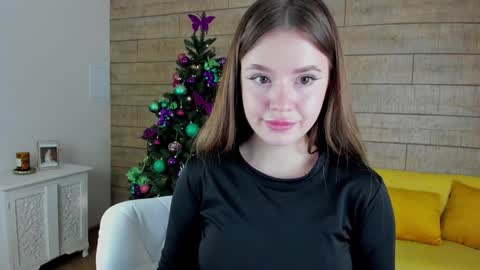 MilanaBalmain online show from December 12, 2024, 10:34 am