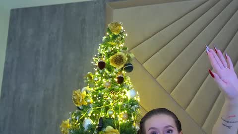 MilanaBalmain online show from December 14, 2024, 8:13 am