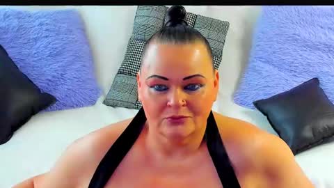 Snapshot of milanabiegert chatting on June 26, 2026, 9:03 am Lana online show from June 26, 2026, 9:03 am