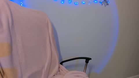 Snapshot of milanabrittt chatting on December 25, 2024, 7:45 pm Milana online show from December 25, 2024, 7:45 pm