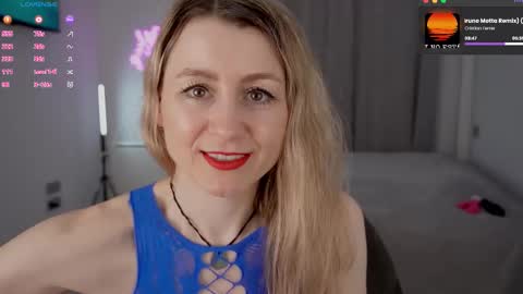 Snapshot of milanacamgirl chatting on March 17, 2026, 5:55 am Milana online show from March 17, 2026, 5:55 am