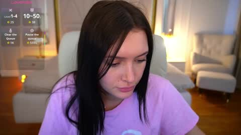 Snapshot of milanamusee chatting on April 27, 2026, 1:20 pm Milana online show from April 27, 2026, 1:20 pm