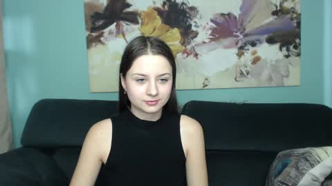 milanaroz online show from December 2, 2024, 9:24 am