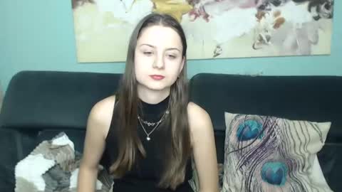 milanaroz online show from December 2, 2024, 5:04 pm