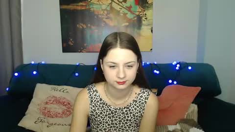 milanaroz online show from December 6, 2024, 5:42 am