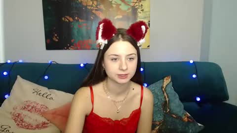 milanaroz online show from December 7, 2024, 5:48 am