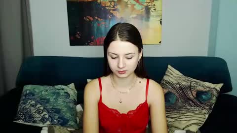 milanaroz online show from December 14, 2024, 2:10 pm