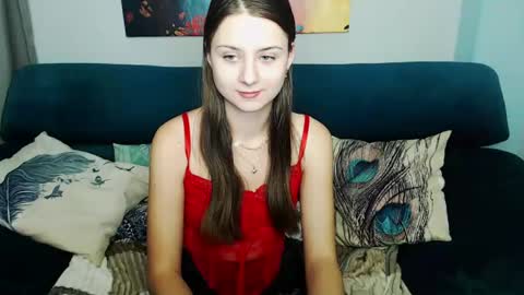milanaroz online show from December 14, 2024, 5:14 pm