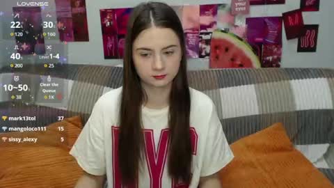 milanaroz online show from August 9, 2026, 4:39 am