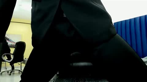 milanzaire online show from February 4, 2026, 9:20 pm