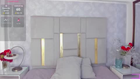 Cami  online show from October 13, 2025, 12:16 pm