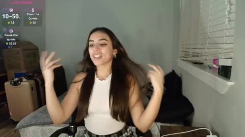 Mila online show from January 8, 2026, 2:58 am