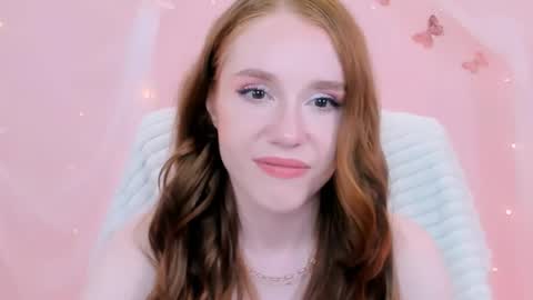 Mila online show from June 3, 2026, 2:44 pm
