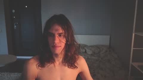 Snapshot of milaslovv chatting on June 24, 2026, 1:54 pm Mila online show from June 24, 2026, 1:54 pm