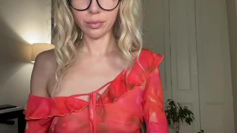 Snapshot of milayah chatting on April 12, 2026, 4:34 pm Mila online show from April 12, 2026, 4:34 pm