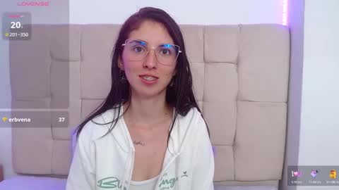 Ana online show from January 22, 2025, 2:48 am