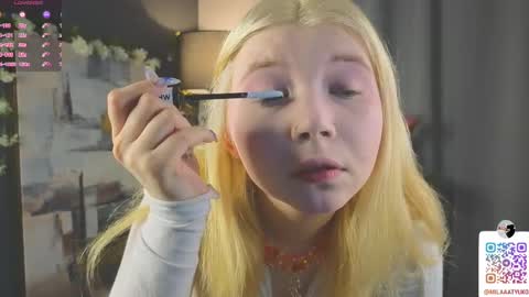 Mila online show from February 17, 2025, 2:20 am