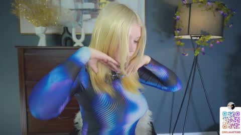 Mila online show from February 24, 2025, 2:30 am