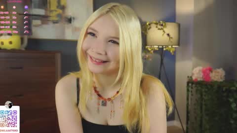 Mila online show from March 3, 2025, 3:30 am
