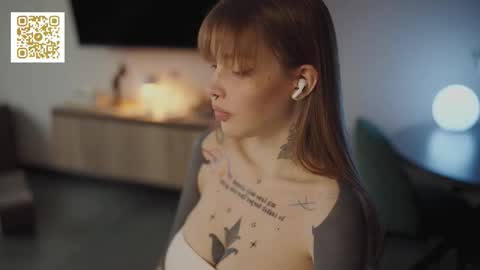 Snapshot of mileeena chatting on October 22, 2025, 12:05 pm M  Telegram mamagotachannel online show from October 22, 2025, 12:05 pm