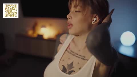 Snapshot of mileeena chatting on October 23, 2025, 2:05 pm M  Telegram mamagotachannel online show from October 23, 2025, 2:05 pm