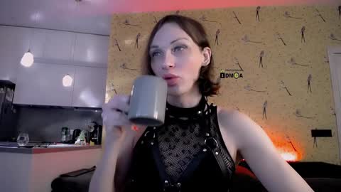 Milena Hardy online show from December 21, 2024, 4:30 am