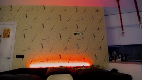 Milena Hardy online show from December 30, 2024, 4:53 am