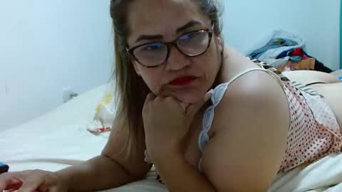 MILENA online show from September 12, 2025, 2:11 am