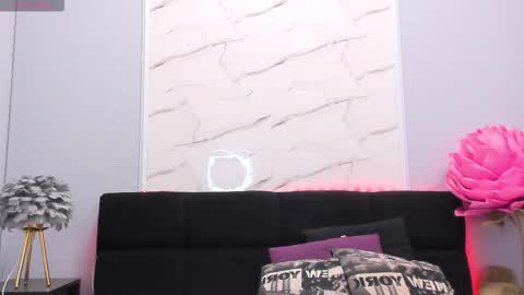 milena_sea online show from February 7, 2026, 9:13 am