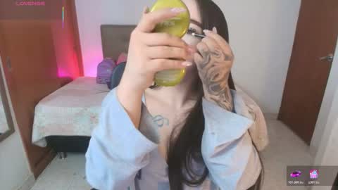 Miley online show from March 26, 2026, 2:11 pm