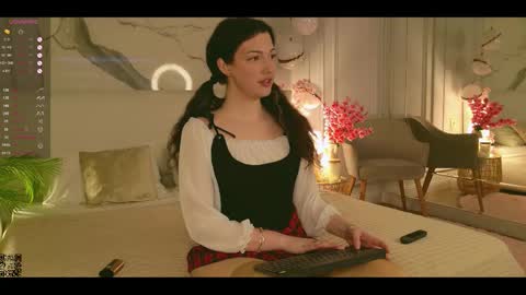 Snapshot of miley_smile chatting on October 4, 2025, 5:27 am Miley online show from October 4, 2025, 5:27 am