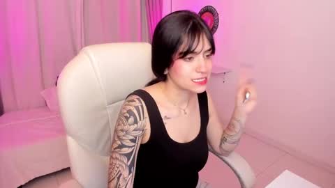  IEY EY  online show from October 19, 2025, 3:07 am