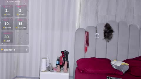 MILEY  online show from September 18, 2025, 2:19 pm