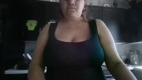 Snapshot of milf902xx chatting on September 21, 2025, 5:36 pm milf902xx online show from September 21, 2025, 5:36 pm